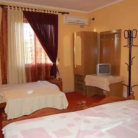 Pilo Lala Konjat 4* Lushnjë